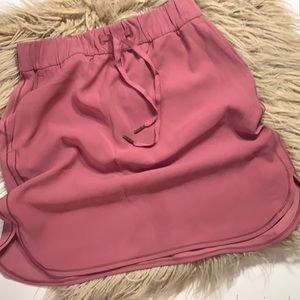 Lululemon Pink Skirt NWOT Size 6